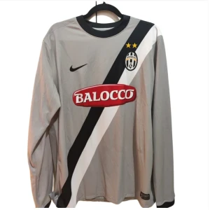 Koszulka Juventus FC 2010-11 Alternatywna
